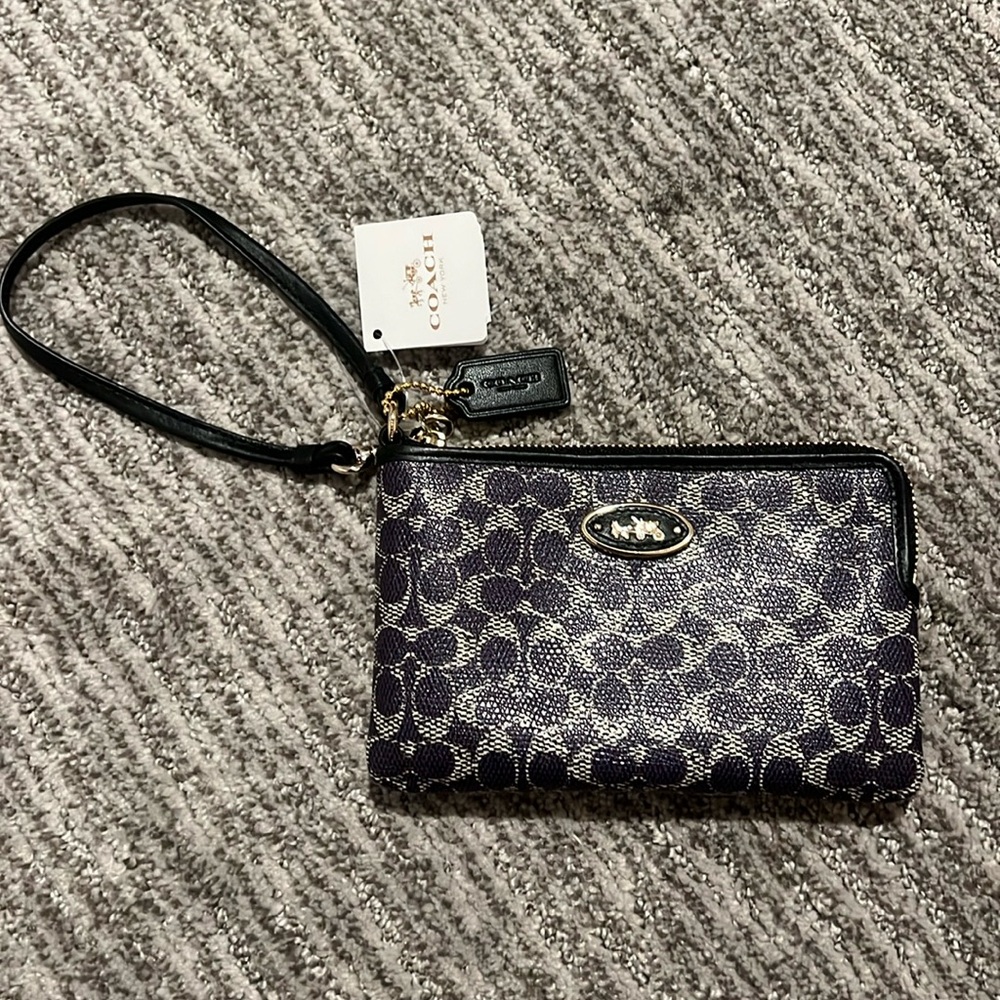 Coach wallet